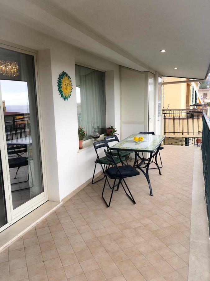 Atticus Apartment Giardini-Naxos Extérieur photo